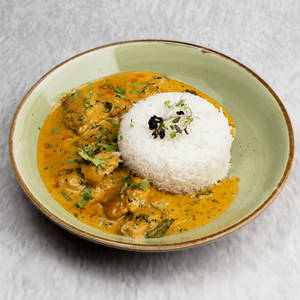 Malaysian Fish Curry With Steam Rice