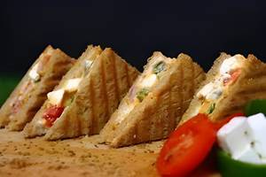 Tandoori Paneer Sandwich