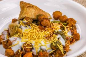 Samosa Chat
