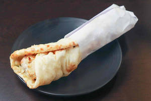 Afghani Murgh Tikka Roll