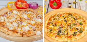 Paneer Pizza With Special Supreme Veganza Pizza