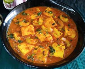 Kaju Paneer Butter Masala [400 g]