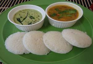 Idli [4 Pcs]