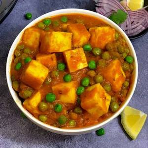 Matar Paneer