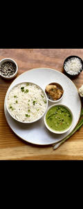 Steamed Rice with Thai Green curry