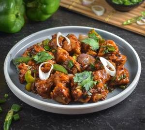 Chicken Chilli Dry [ 8 Cube]