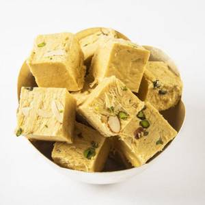Soan Papadi (250 Gms)