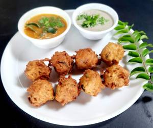 Onion Bonda                                    