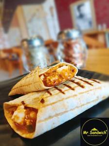 Crunchy aloo wrap