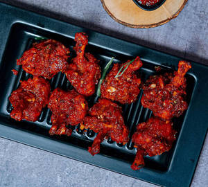 Chicken Lollipop (8 Pcs)