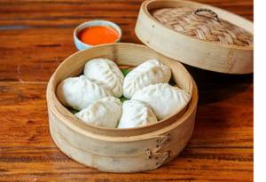 Veg Tibetan Momo [6 Pieces]