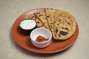 Green Chilli Paratha With Amul Butter , Achhar Chiplet And Laal Chutney