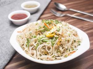 Egg Manchurian Noodles