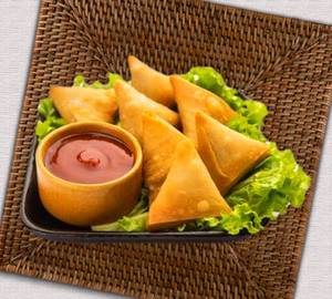 Bombay Samosa ( 1 piece)