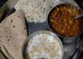 Rajma + 2 Chapati + Chawal