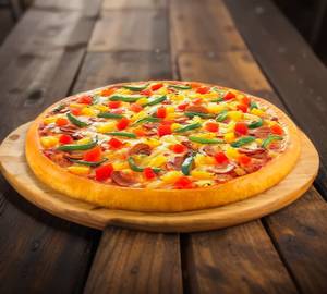 Corn Deluxe Pizza