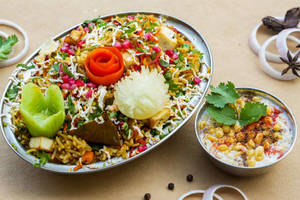Veg Biryani [450 Ml] With Boondi Raita