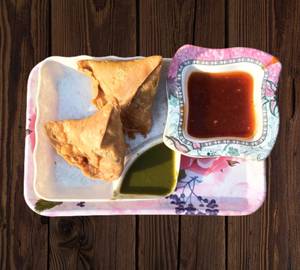 Chandani Chowk Street Food Famous Aloo Samosa