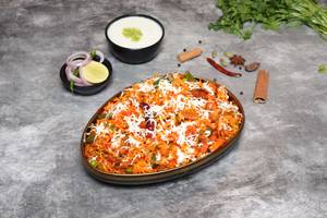 Veg Biryani Raita Combo
