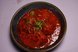 Paneer Gravy  Momos [6 Pieces]
