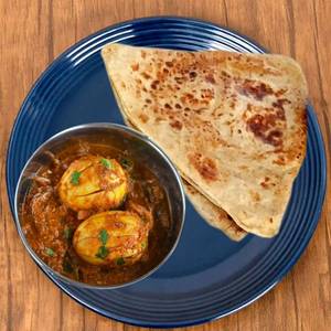 2 Plain Paratha With Egg Curry