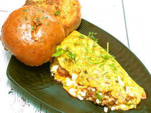 Mutton Pahadi Kheema Omelette