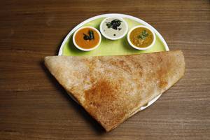 Onion Podi Masala Dosa
