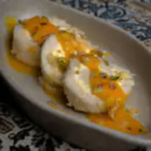 Mango Nuts Roll
