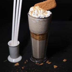 Lotus Biscoff Shake