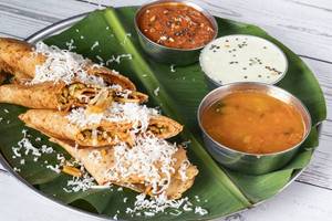 Noodles Cheese Dosa