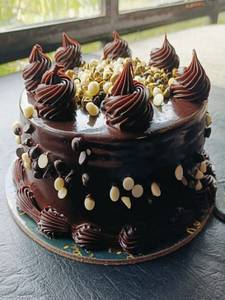 Choco Chips Cake 500 Gm