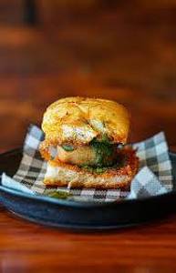 Butter Masala Vadapav