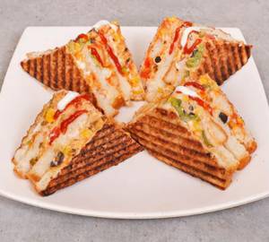 3 Layers Hara Bhara Cheesy Sandwich