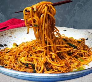Chicken Schezwan Noodles