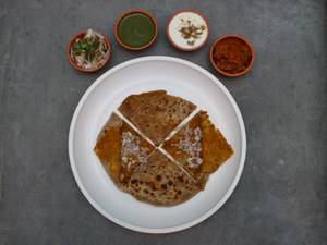 Aloo Pyaz   Paratha