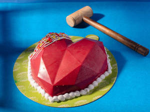 Pinata Cake 500gm