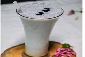 Black Currant Shakes