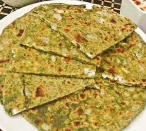 Palak Paneer Paratha
