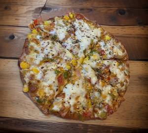 Paneer and corn pizza