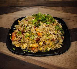 Schezwan Spl Chicken Fried Rice