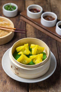 Spicy Vegetable & Chives