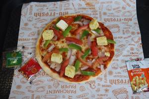 Onion Paneer Pizza [7 inches]