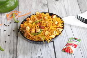 Paneer fried maggi
