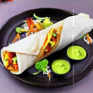 Egg Bahubali Roll( Contain Chease N Mayo) 