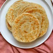 Lacchedar Paratha