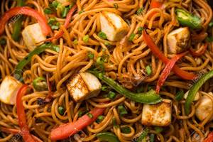 Paneer noodles