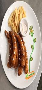 Fried Prawns Served With Fries