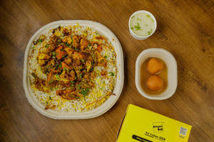 Veg Biryani (regular) + Free Rasgulla (2pcs)