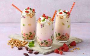 Colours Special Falooda