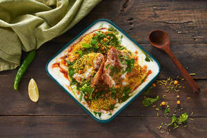 Samosa Chaat Dahi
